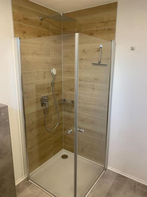 Moderne, Helle Ferienwohnung In Au Am Rhein Экстерьер фото